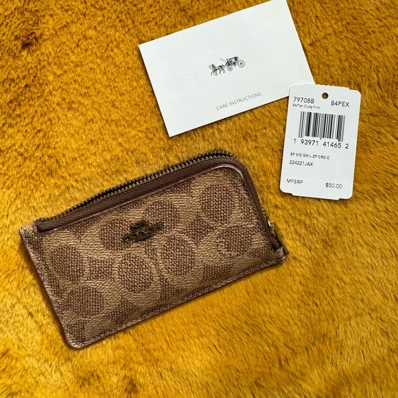 COACH Card Case - Picture 7 of 8
